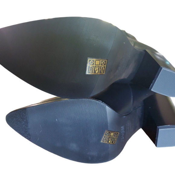 ISMO Black Tall Chunky Boot (SZ11) - Picture 6 of 11